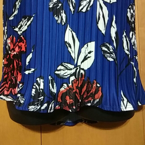 TOP - Picture 3 of 4